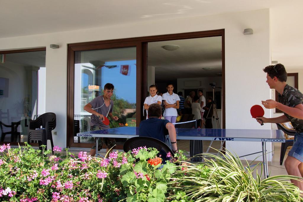 Hotel La Tartaruga Bianca Valledoria  Extérieur photo