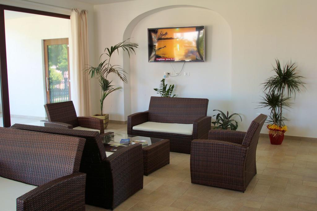 Hotel La Tartaruga Bianca Valledoria  Extérieur photo