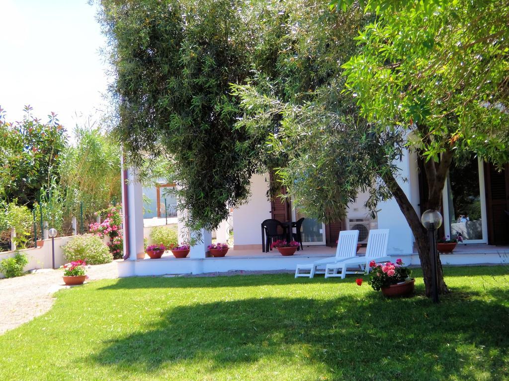 Hotel La Tartaruga Bianca Valledoria  Extérieur photo