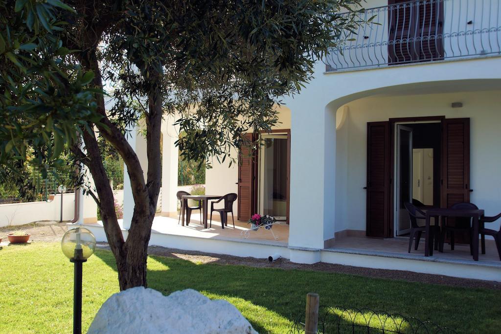 Hotel La Tartaruga Bianca Valledoria  Extérieur photo