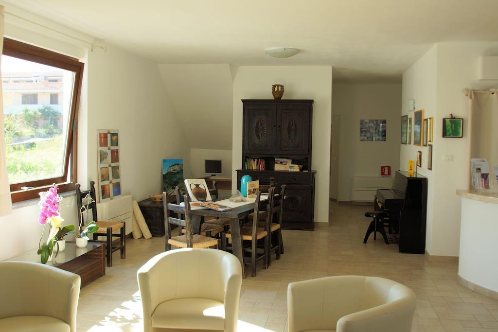 Hotel La Tartaruga Bianca Valledoria  Extérieur photo